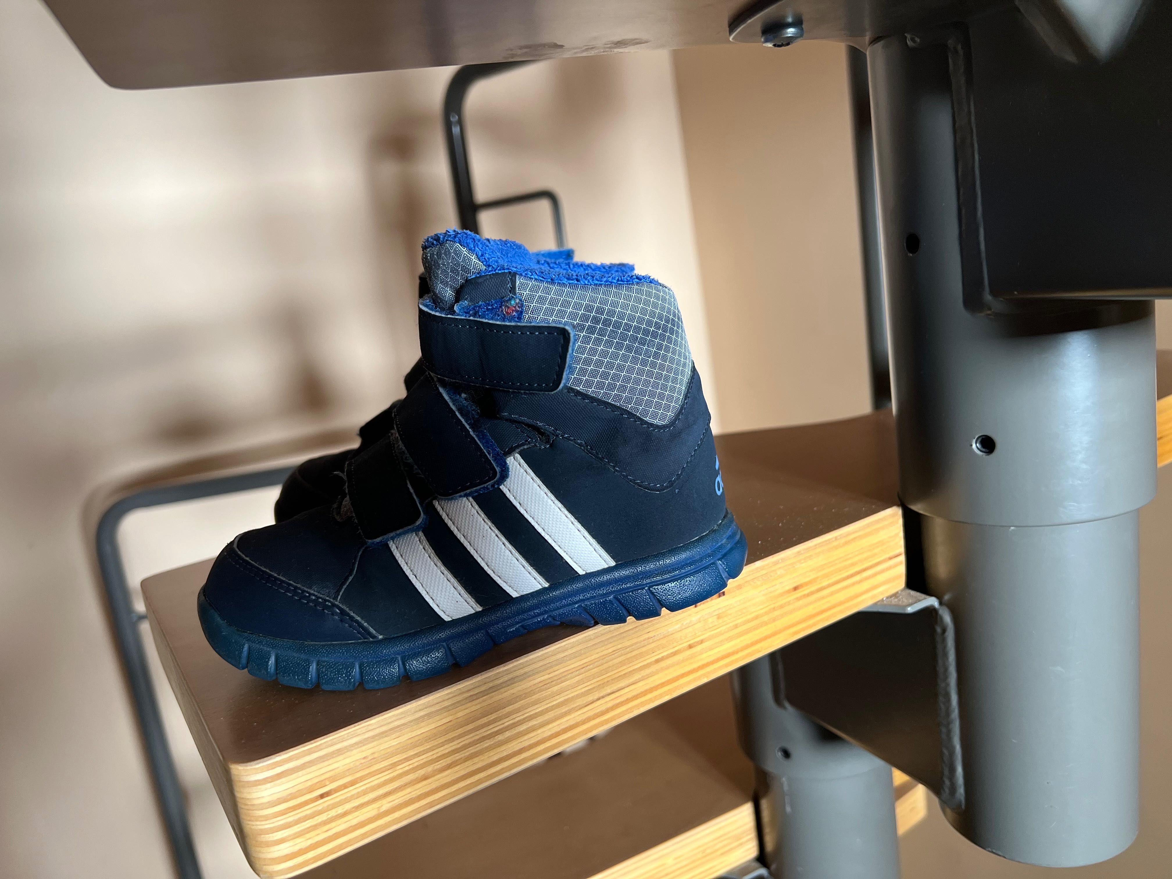 Детски adidas 25,5