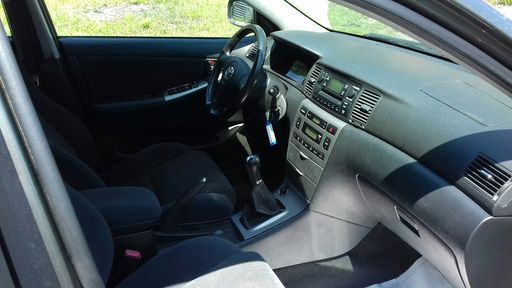 Toyota Corolla 2.0d4d 90к.с на части