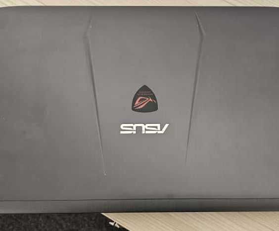 Laptop 17 inch asus gaming i7-6700hq / 16gb ram / gtx960m / 500gb ssd