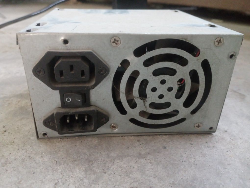Блок питания 350W (рабочий)