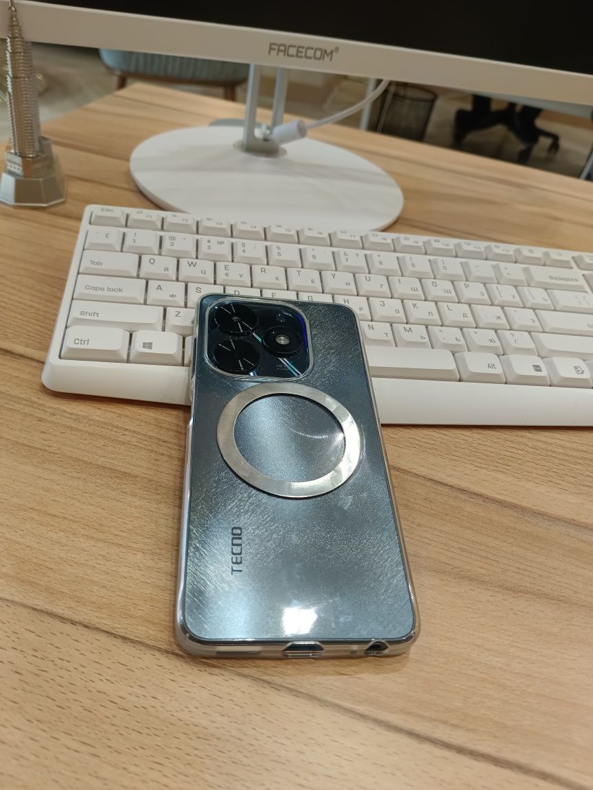 Енги Tecno обмен iPhone 7plus 8 plus x xs xsmax