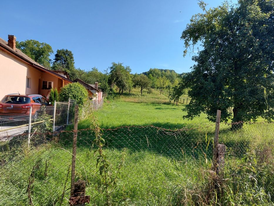 Vând teren intravilan în Schitu Golești