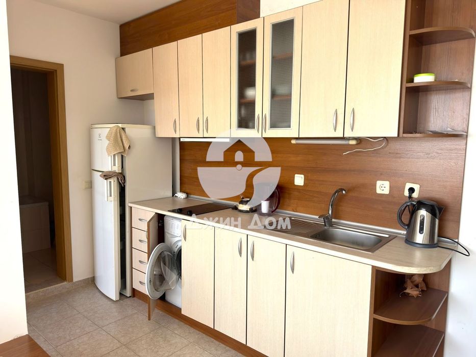 Продава се Тристаен апартамент в к.к. Слънчев бряг - 82 кв.м за 914 €/кв.м - Снимка #1