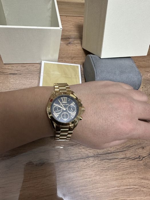 Часы майкл корс. Michel kors