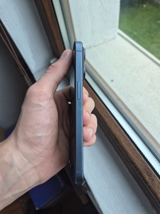 Като Нов Apple Iphone 15 Pro Фактура 100% Батерия