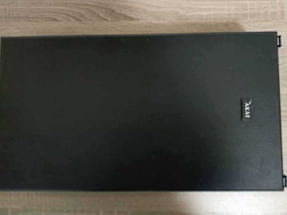 Akai MM 62 mixer audio de colecție cu VU mere perfect funcțional!