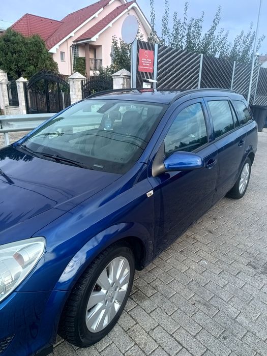 Autoturism Opel Astra H