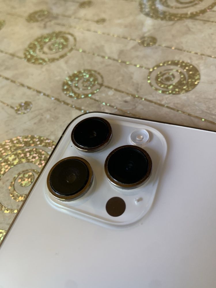 Перфектен Iphone 14 pro  Gold 128 GB