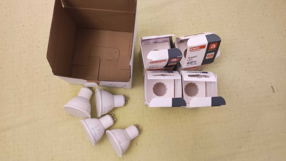 Set 4 becuri GU10 RGBW Zigbee Emos ZQZ832R dimmabil