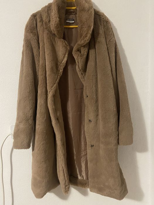 Palton de iara primavara marimea 40