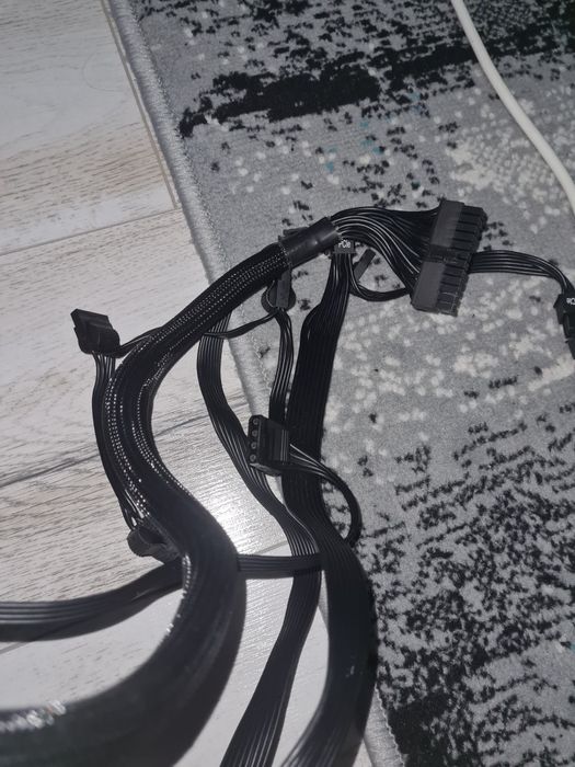 Sursa pc Corsair RM650