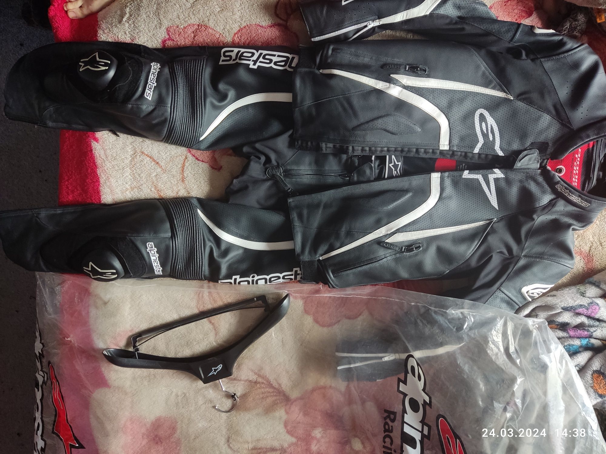 Мотокостюм Alpinestars