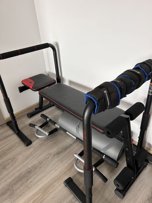 Training station Banca Domyos + Bari de training