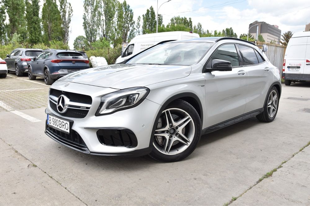 Mercedes Benz GLA 45 AMG