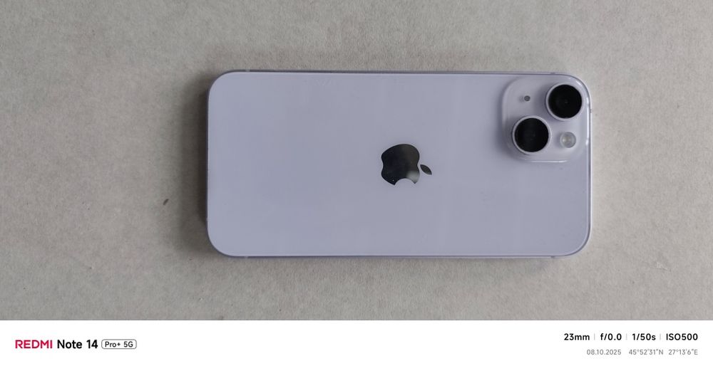 Iphone 14 lavanda