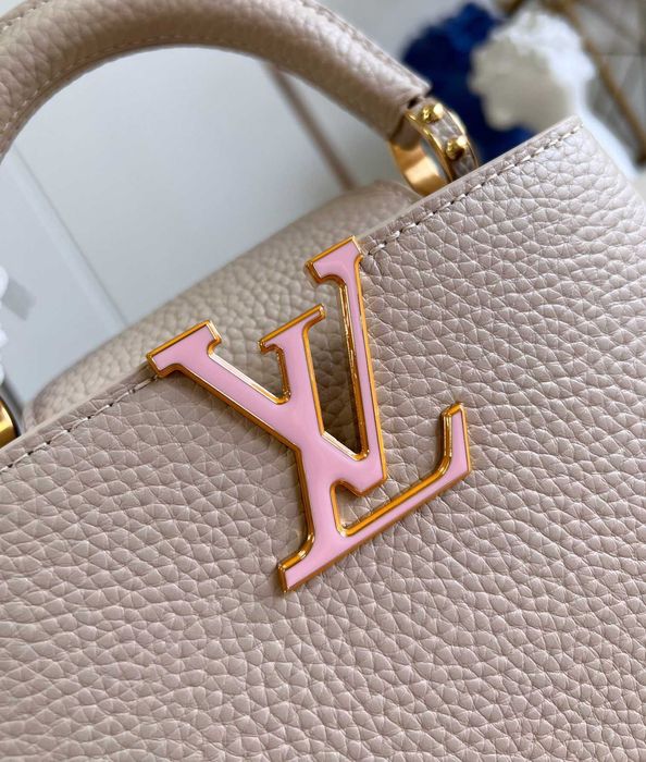 Geanta LV Louis Vuitton Capucines 21cm cream, Premium
