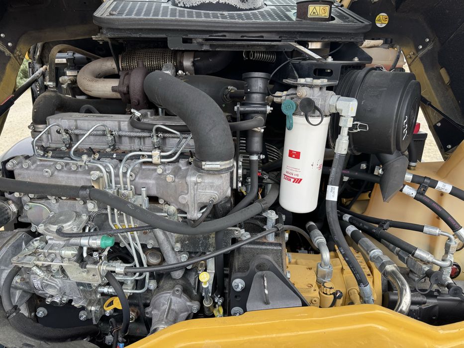 Incarcator frontal caterpilar cat ,  906H , 2650 ore