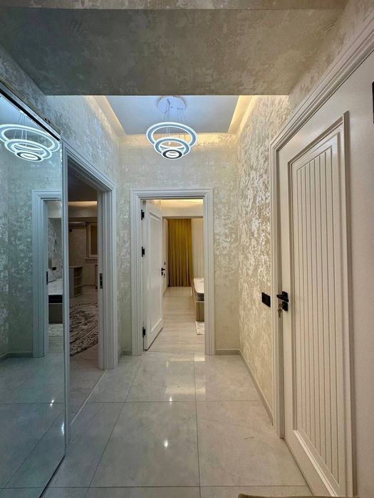 Продаётся квартира в Ц-7 Цум, Ул Афросиёб Ор Посольство Туркмении!!