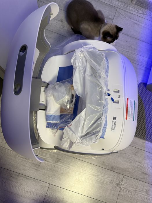 Vand litiera automata wifi noua !