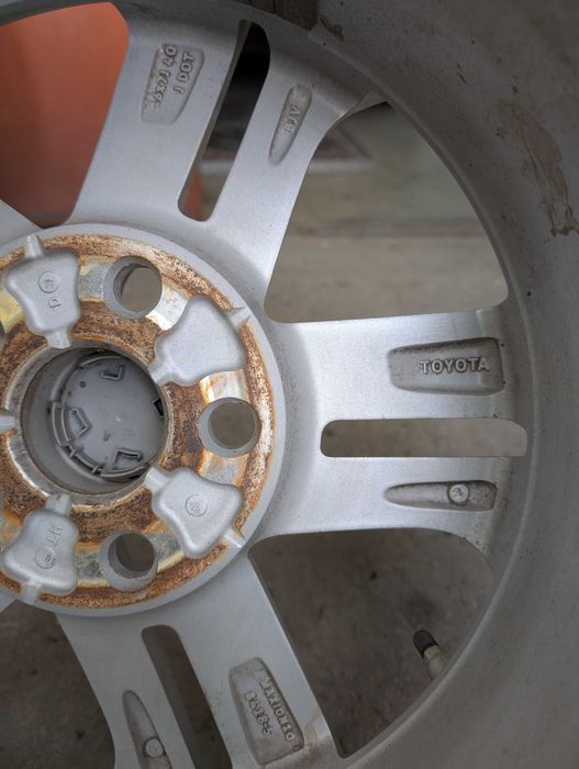 Оригинални джанти за Тойота 16 цола