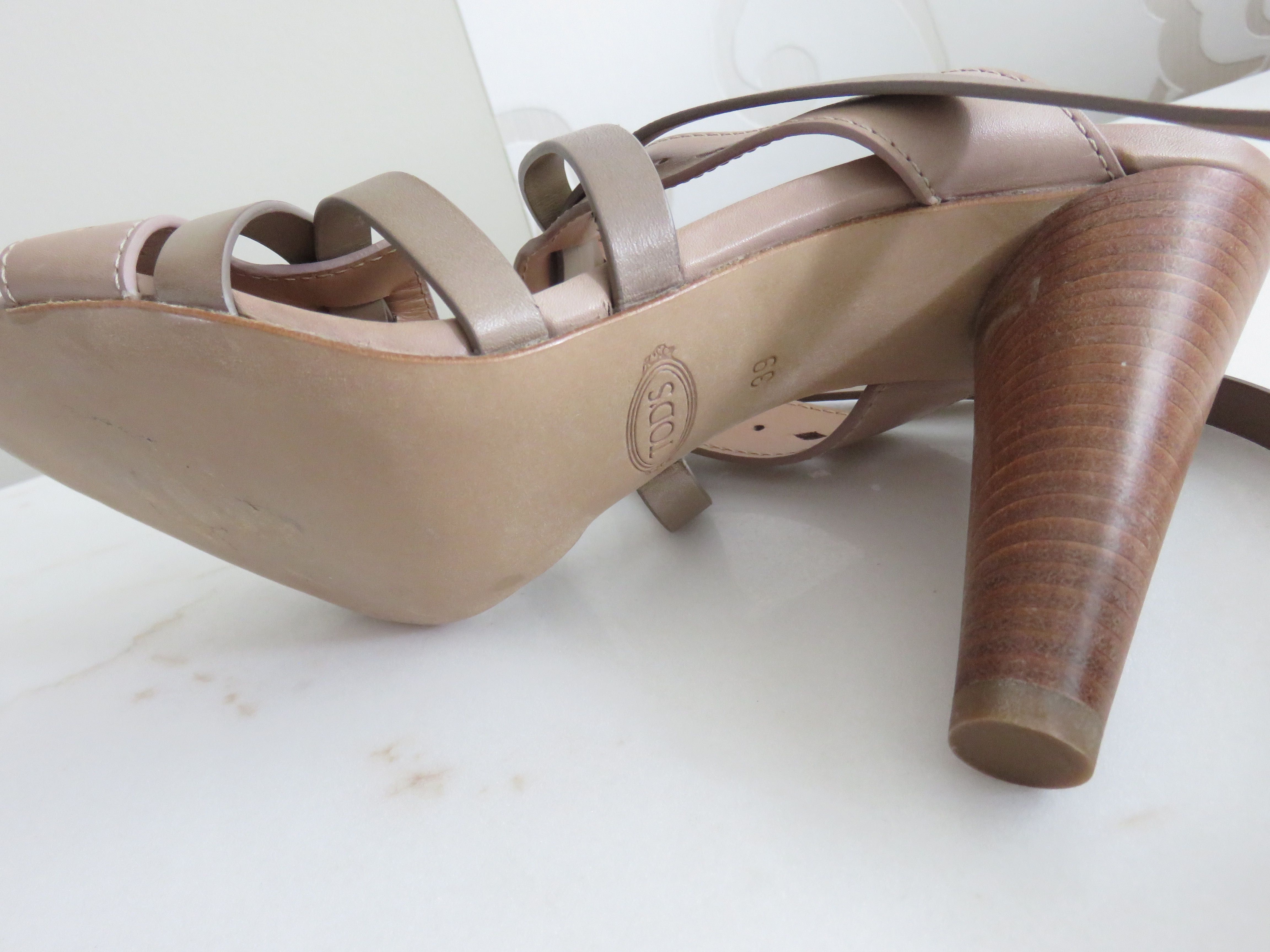 Сандали Tod's, 39, нови