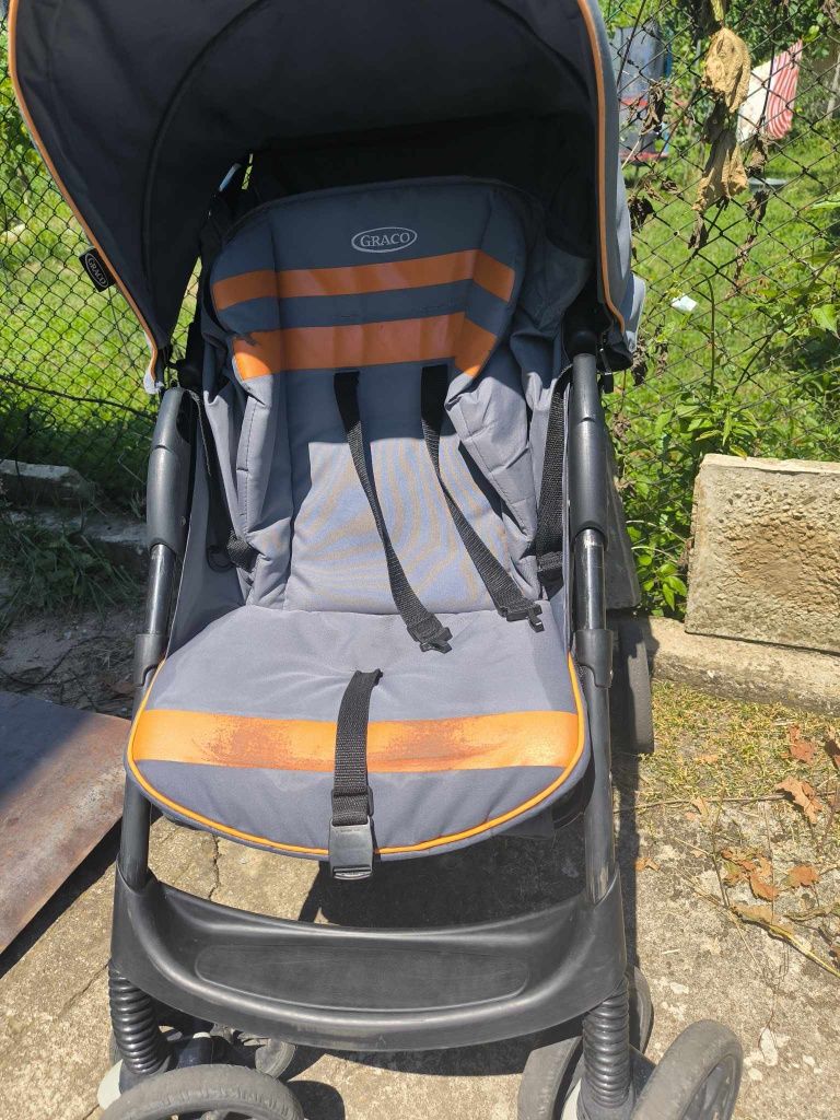 Лятна количка Graco