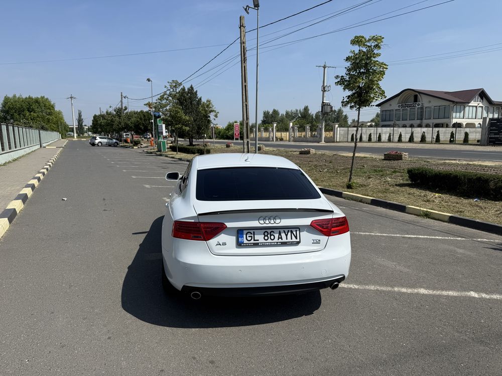 Vand Audi A5 an 2013