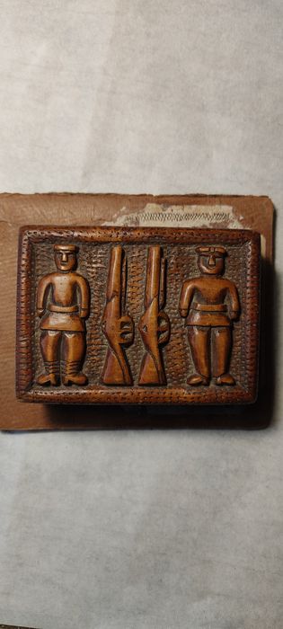 Cutie de tutun sabie veche panoplie ww 1