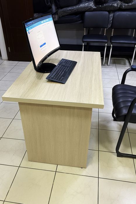 Стол для офиса  всё написано