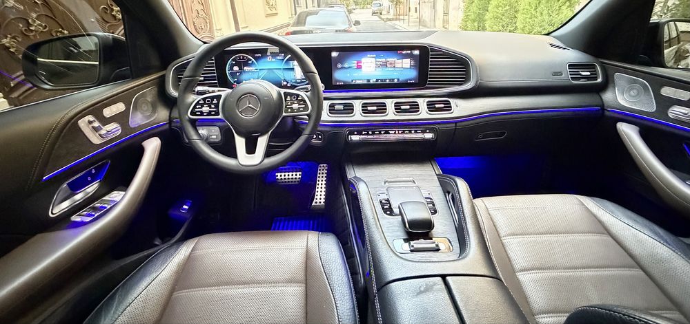 Срочно Mecedes-bens GLS 450 сотилади 2025 й.  рестайлинг Ўзимни номима