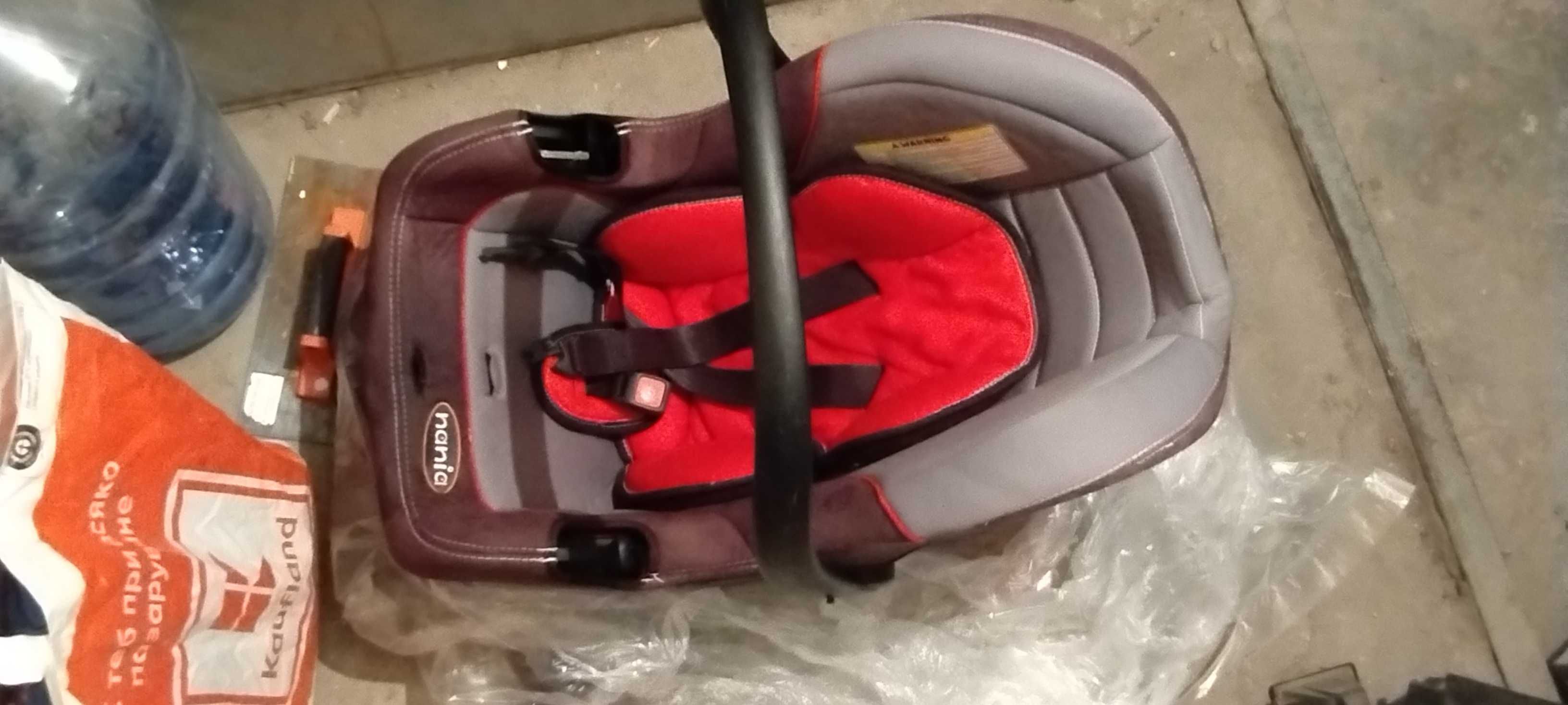 Бебешко кошче със стойка за кола