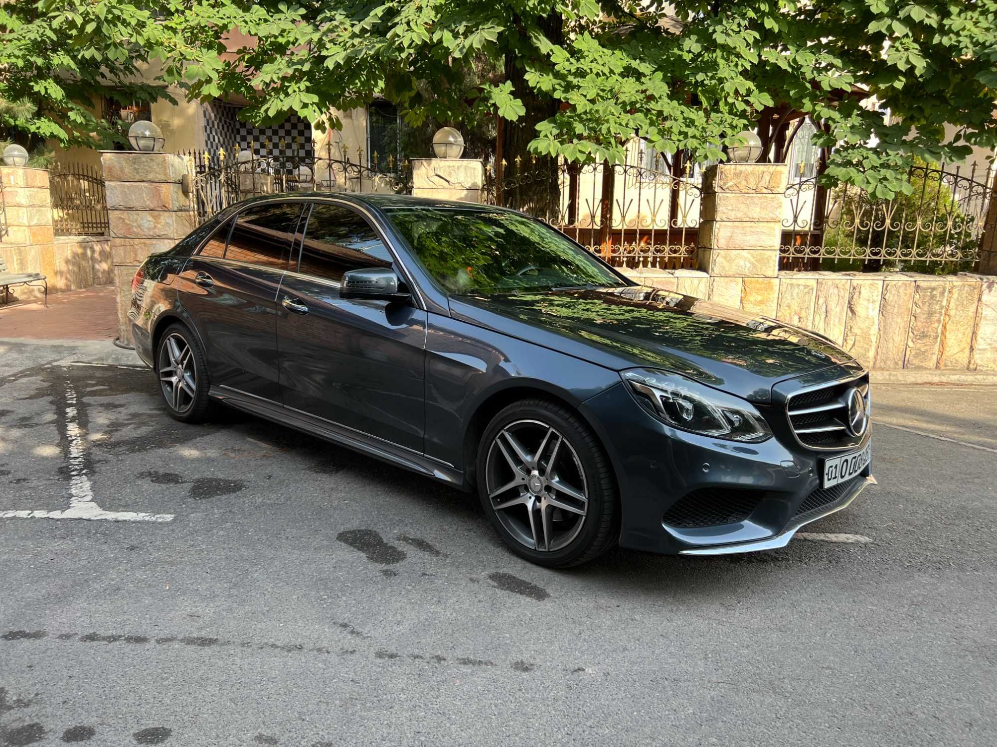 Mercedes Benz W212 E350 4Matic Facelift restyle