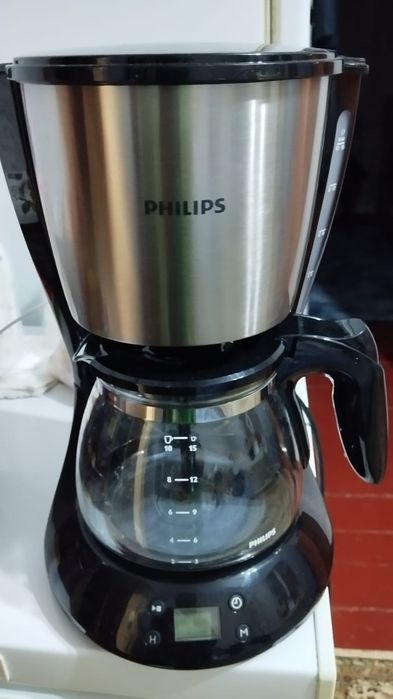 Кофеварка новая Philips  HD7459