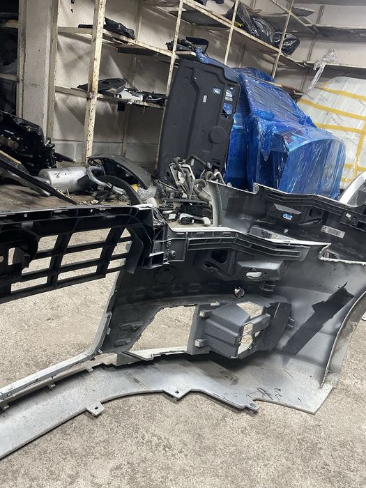 Audi A6 предна броня