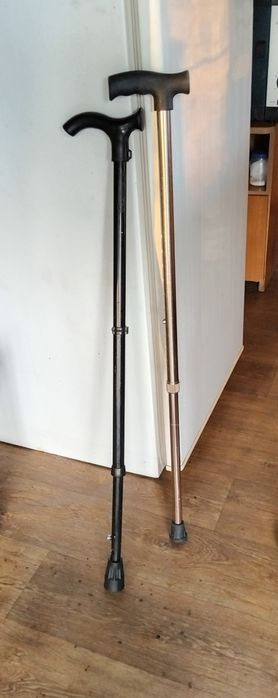 Продам Костыль - трость за 3000тг. Р-н Бурова