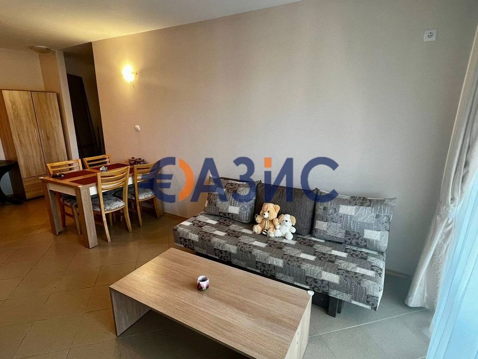 Продава се Двустаен апартамент в к.к. Слънчев бряг - 65 кв.м за 954 €/кв.м - Снимка #9