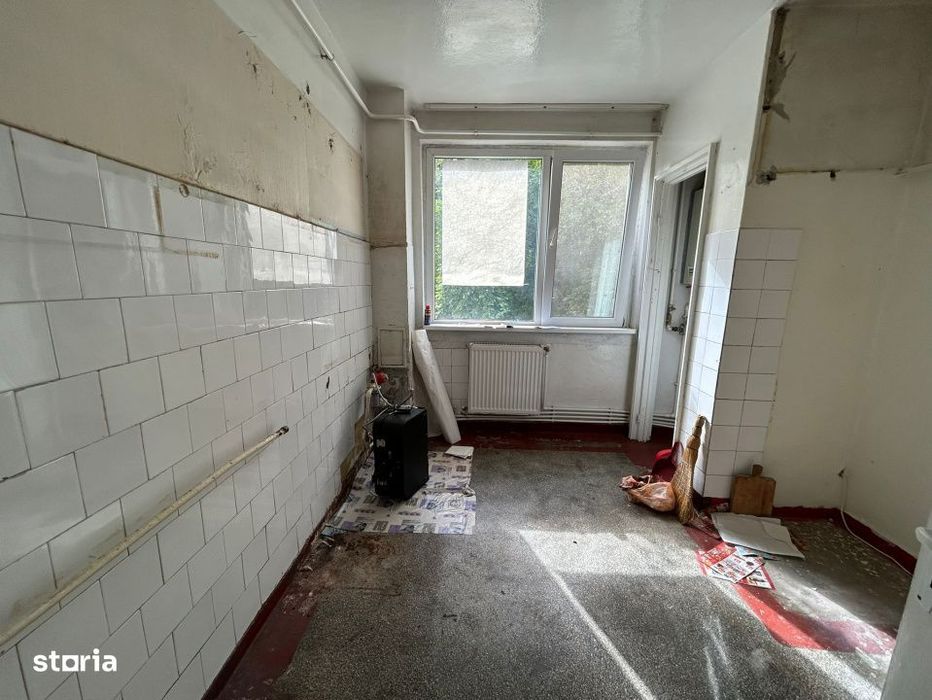 Etaj 1, apartament 2 camere confort 1 Hipodrom. Suprafata 54mp.