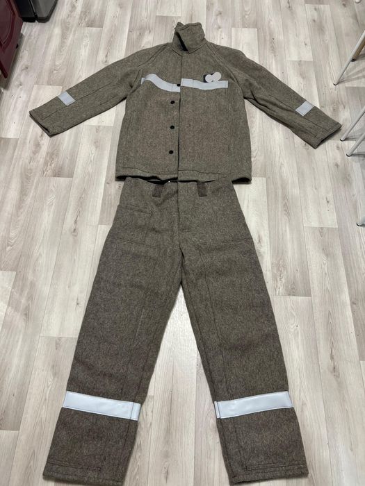 Продаю спец. одежду. Суконный костюм