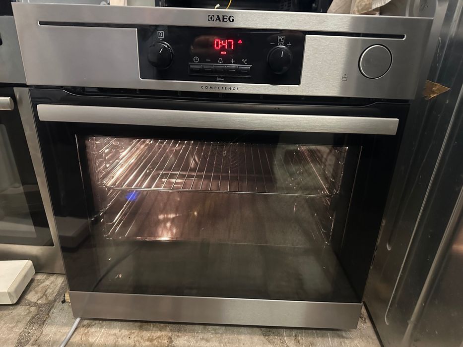 Фурна за вграждане Аег/Aeg