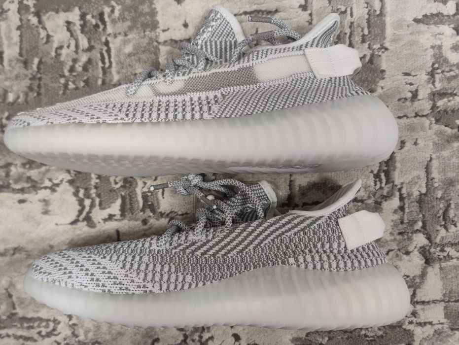 Yeezy Boost 350, Grey, 42 EUR