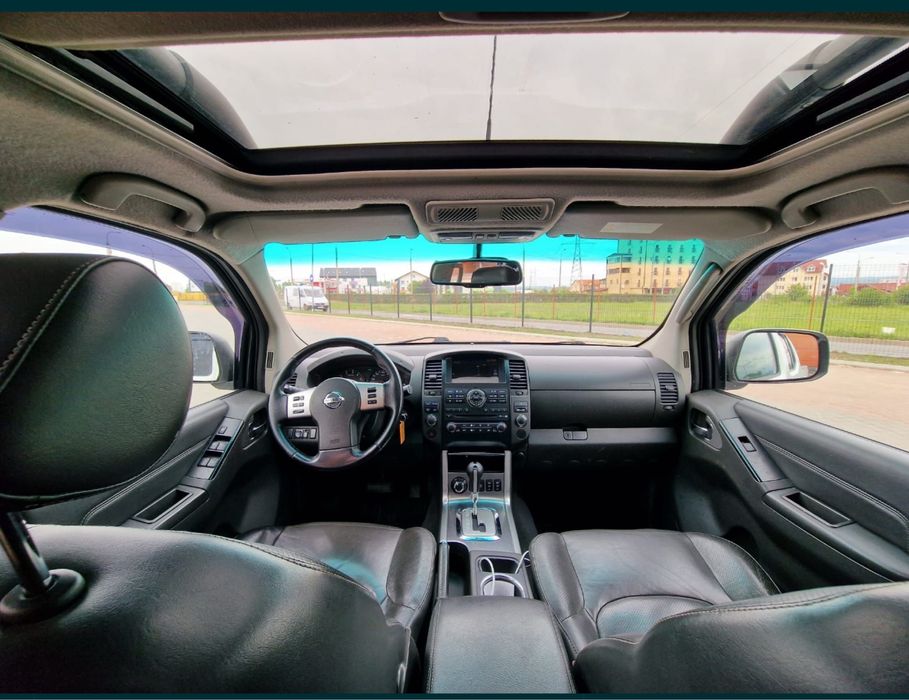 Nissan Navara D40 Automat interior impecabil