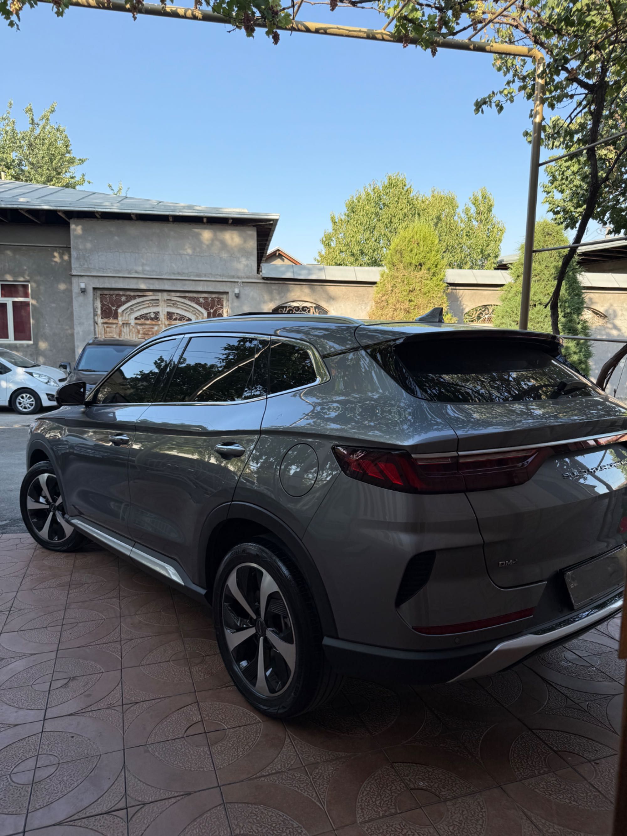 Byd song plus gibrit