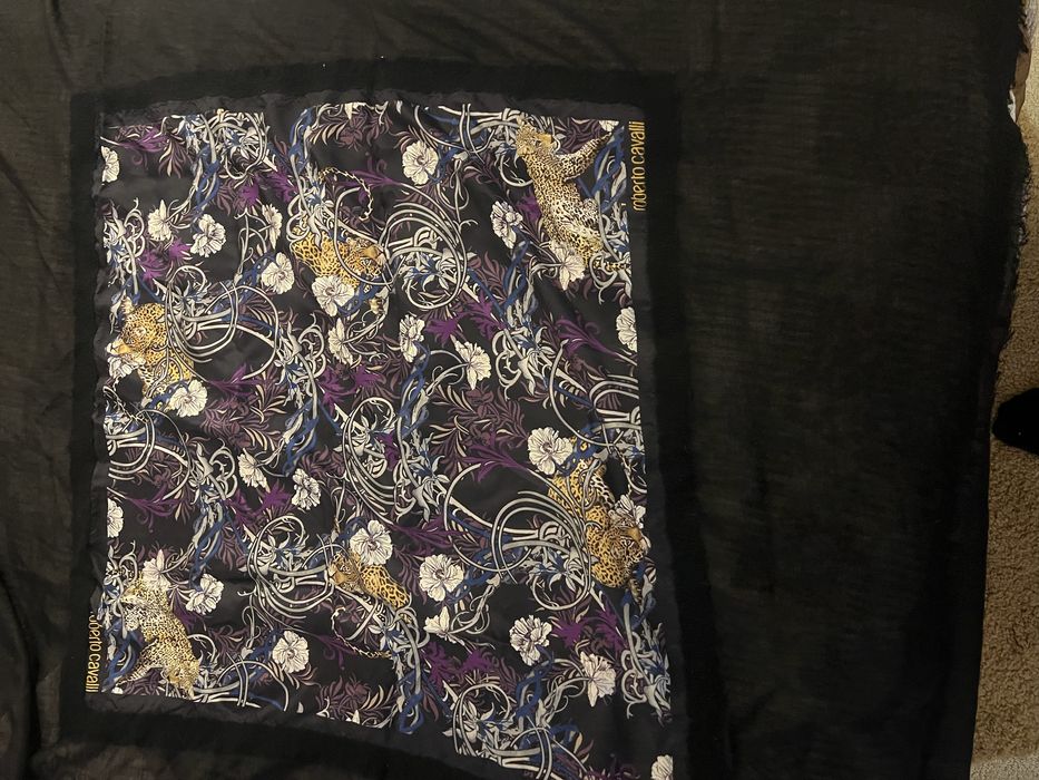 Esarfa ,shal roberto cavalli,