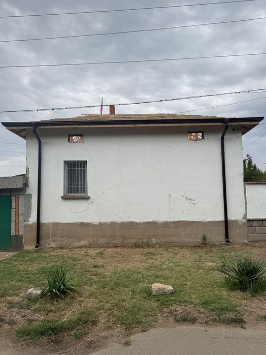 Покриви/Безшевни улуци/Обшивки