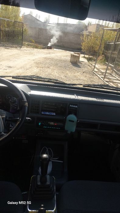 Labo yegiday turibdi pul topar moshina olasiz minasiz