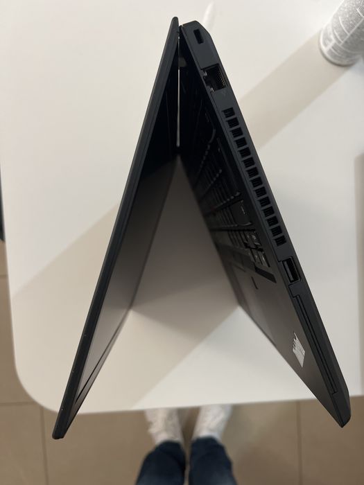 Лаптоп Lenovo ThinkPad T14/Core i7-10510U/RAM 32 GB / 512 GB SSD