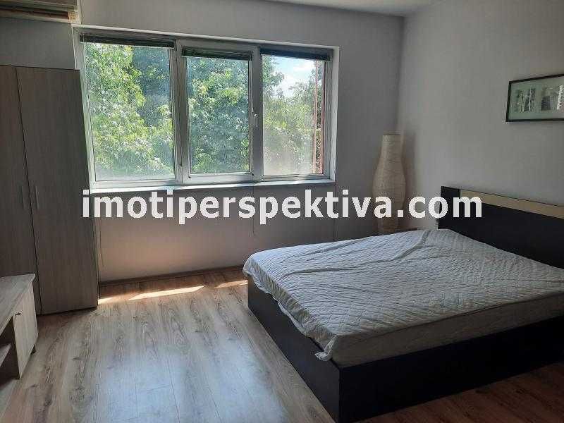 Продава се Едностаен апартамент в Пловдив, Кършияка - 42 кв.м за 1941 €/кв.м - Снимка #1