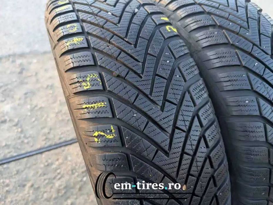 SET 2 Anvelope Iarna 215/70 R16 VREDESTEIN Wintrac 100H