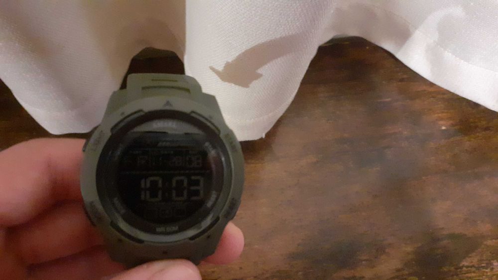 Ceas Smael nou fara eticheta