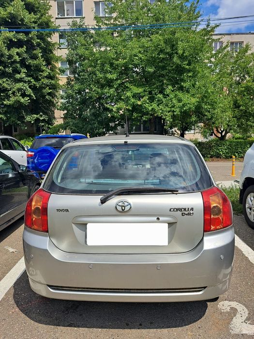 Vând Toyota Corola